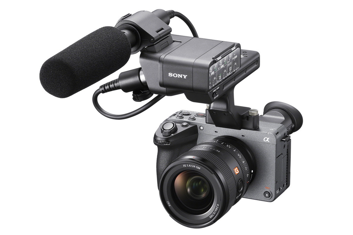 ソニーがデジタルカメラ「FX2」発表