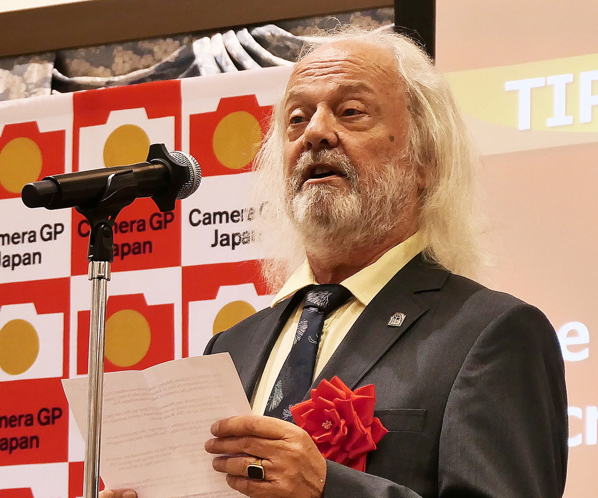 「カメラグランプリ2025」贈呈式