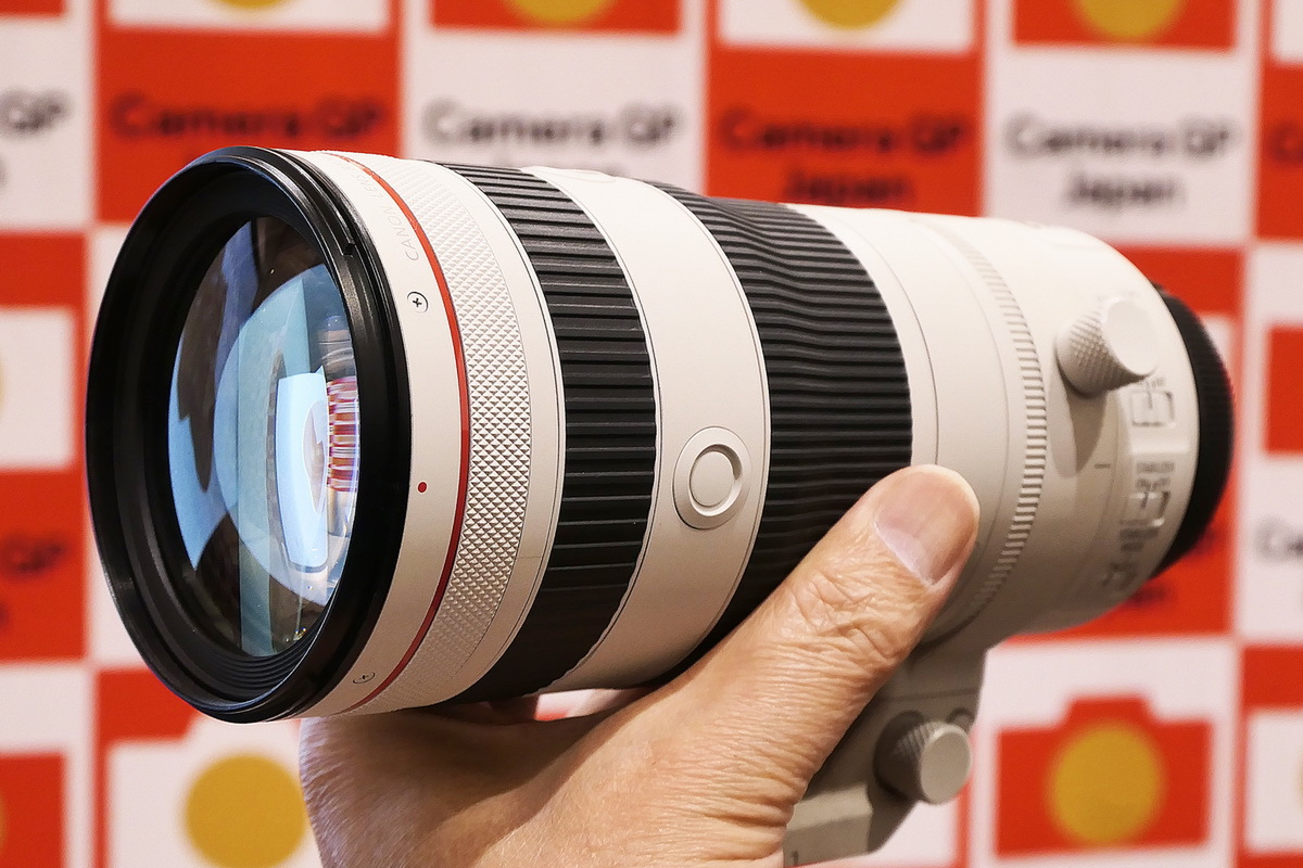 「カメラグランプリ2025」贈呈式