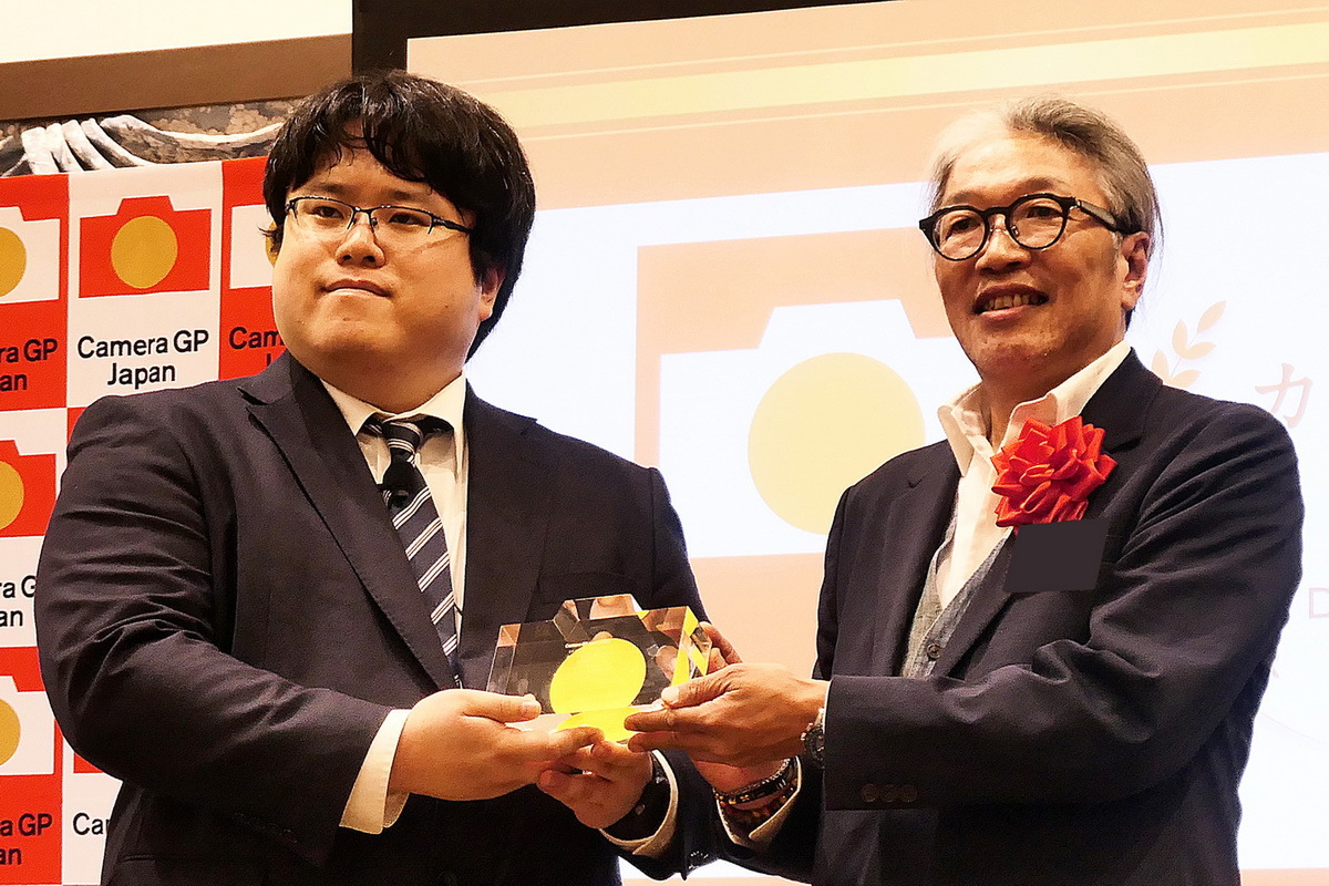 「カメラグランプリ2025」贈呈式