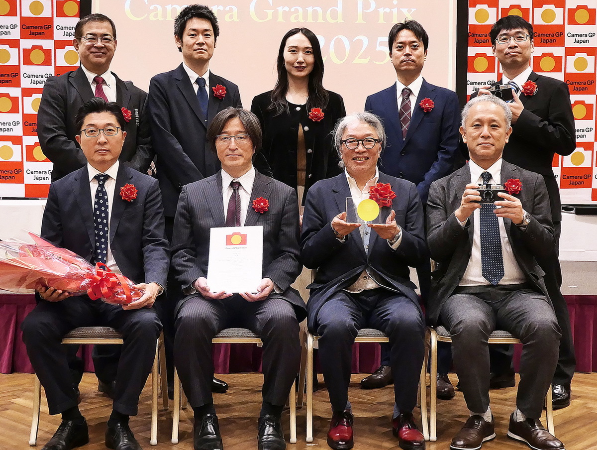 「カメラグランプリ2025」贈呈式