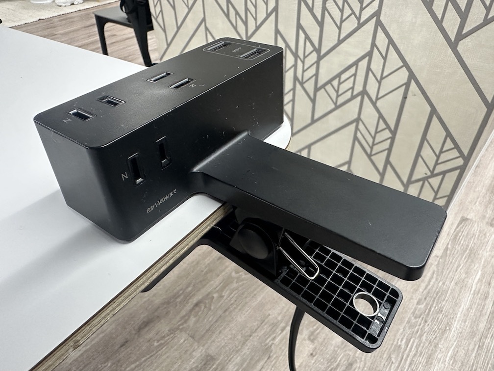 USB-Aポート付きクリップタップ