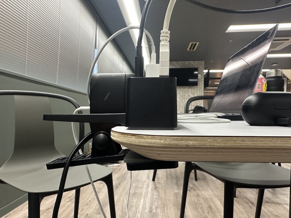 USB-Aポート付きクリップタップ