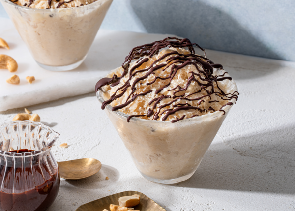 パリパリカカオとカシューミルクのかき氷