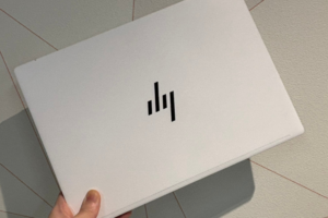 はじめてのAI PCにいい、大人気のAeroが進化して帰ってきた「HP OmniBook 7 Aero 13」