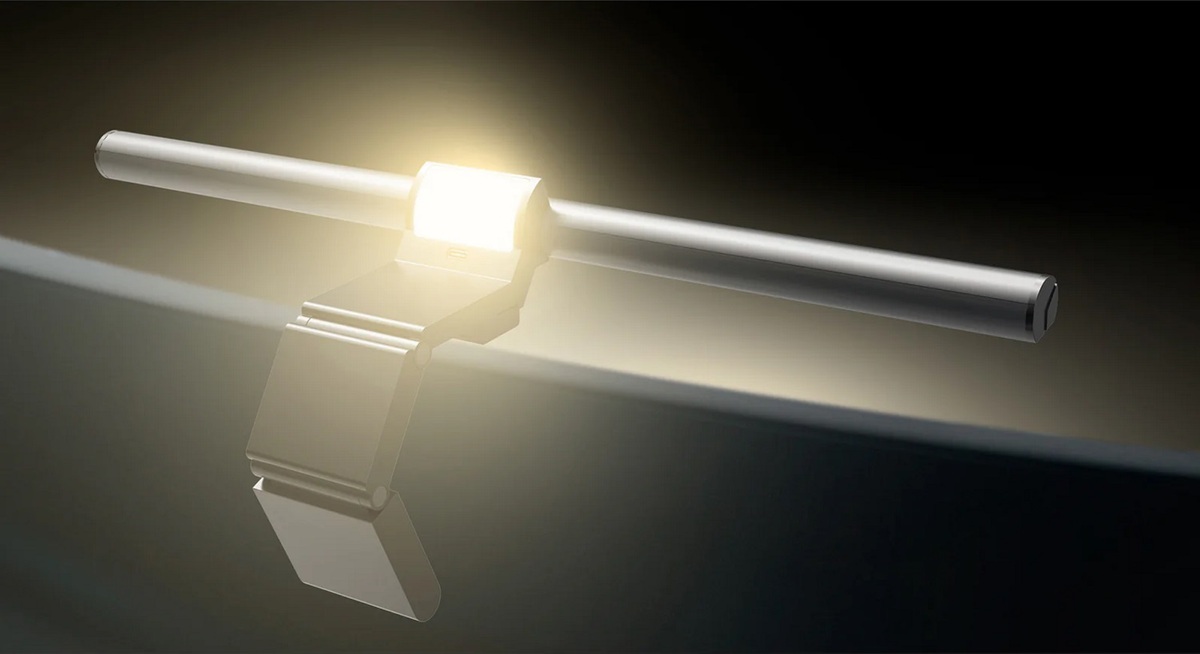 最安は約8000円！目が超悪い編集者が使ってわかったお手頃ディスプレーライト4製品の実力