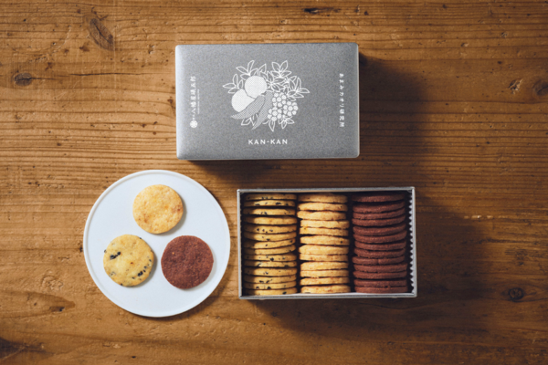 八幡屋礒五郎コラボKAN-KAN