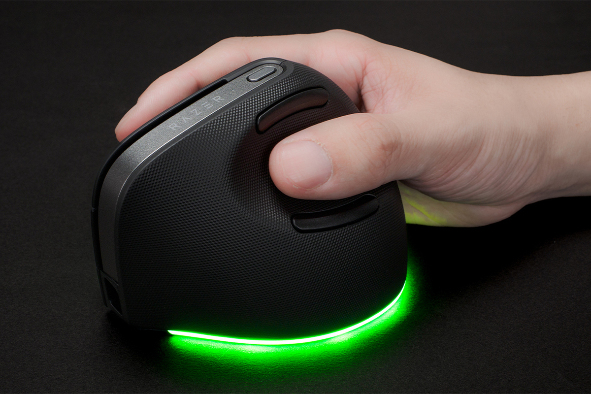 ASCII.jp：手首が喜ぶ“握手型”マウス！ ゲームも仕事も「Razer Pro
