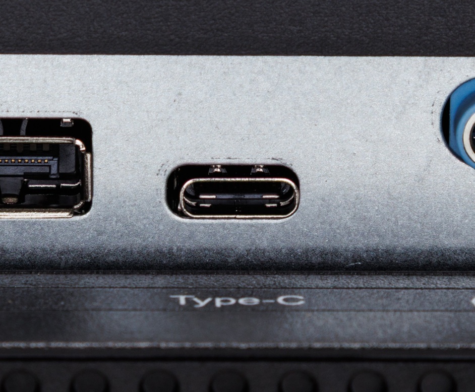 120Hz＆USB Type-C給電対応で約1.9万円の最安級23.8型ゲーミングディスプレー、仕事用もこれでよくない？