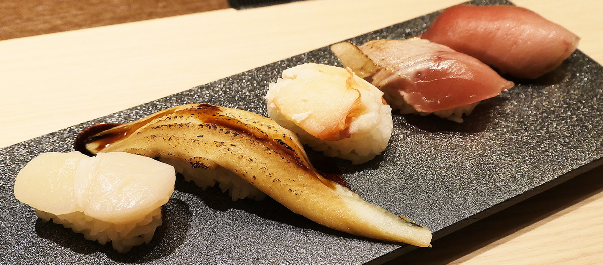 新宿に「ゆず庵」と「焼肉きんぐ」が同時開店