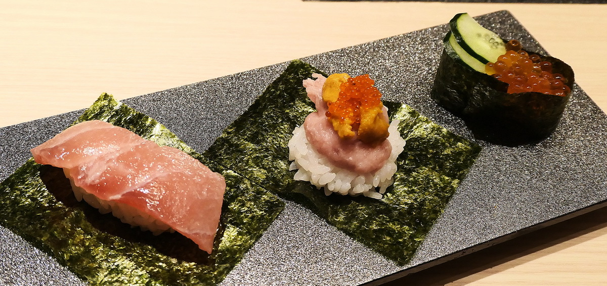 新宿に「ゆず庵」と「焼肉きんぐ」が同時開店