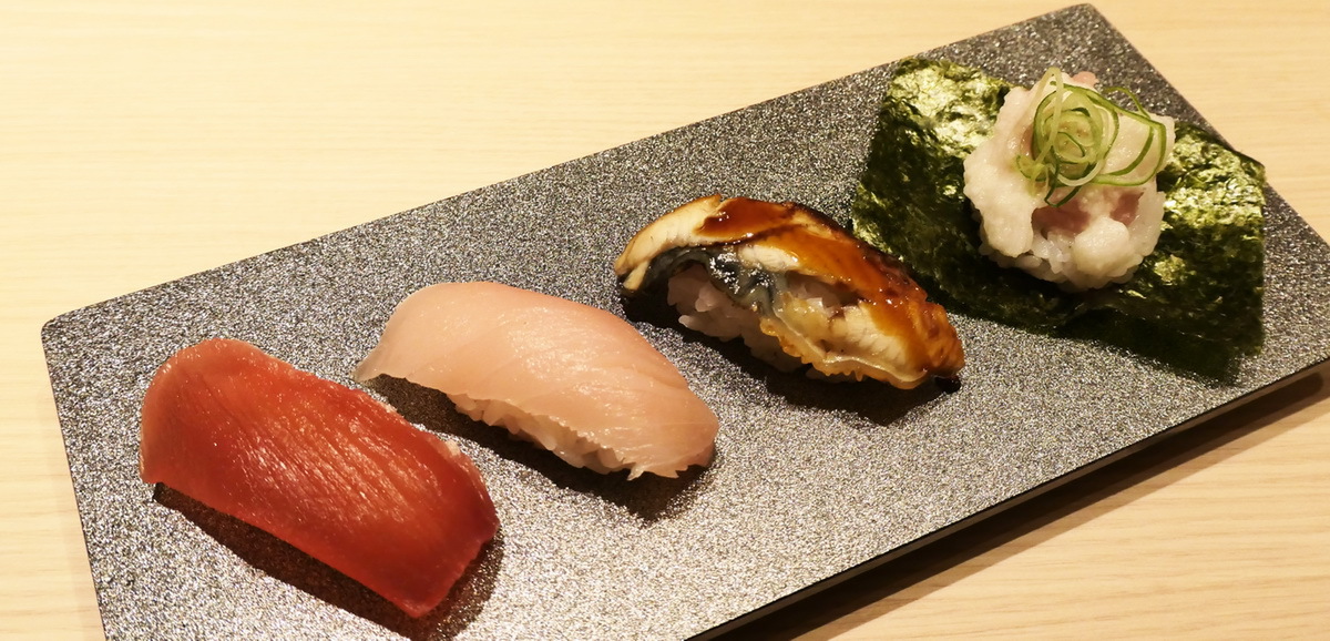 新宿に「ゆず庵」と「焼肉きんぐ」が同時開店