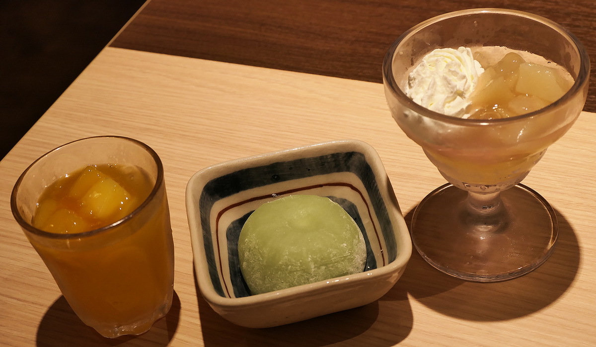 新宿に「ゆず庵」と「焼肉きんぐ」が同時開店