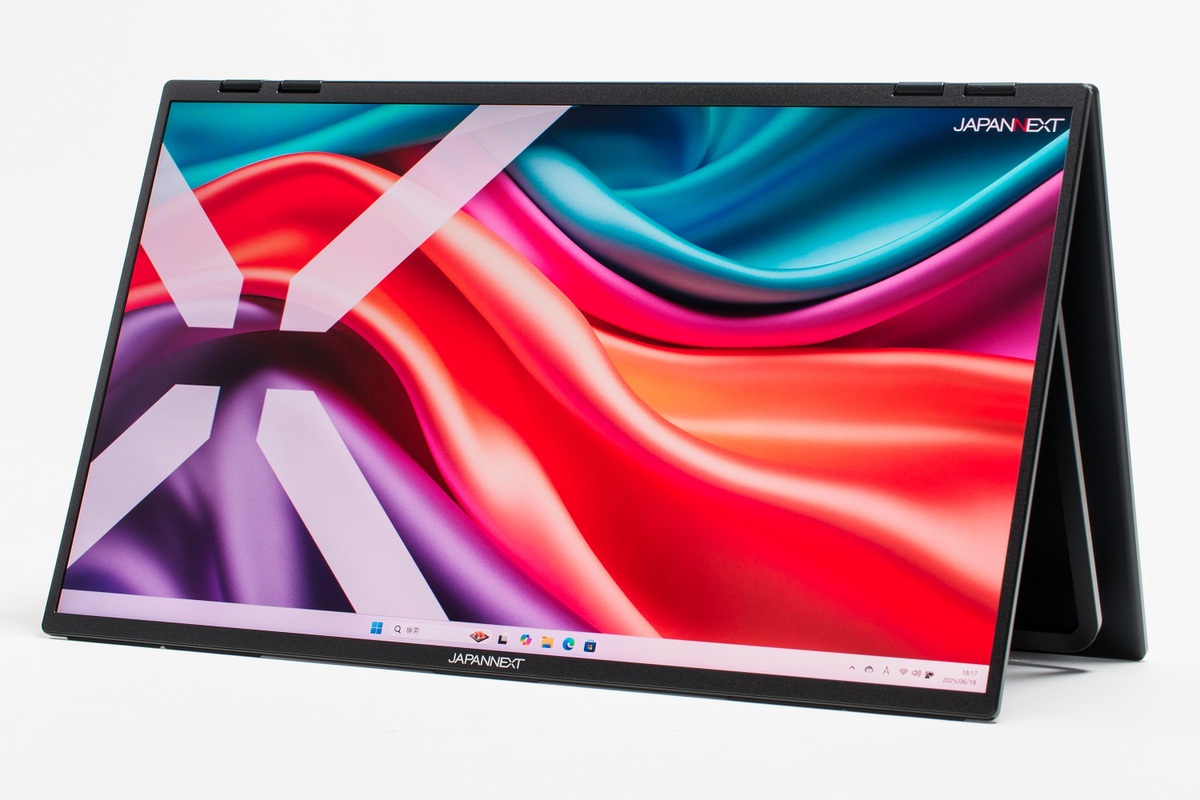 未体験の超没入感！23.8型2枚で1920×2160ドットのモバイルディスプレー、100HzでUSB給電も