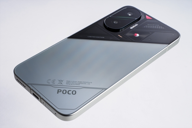 強烈デザインの「POCO F7」が発売！ 5万円台だけどハイエンド級の性能