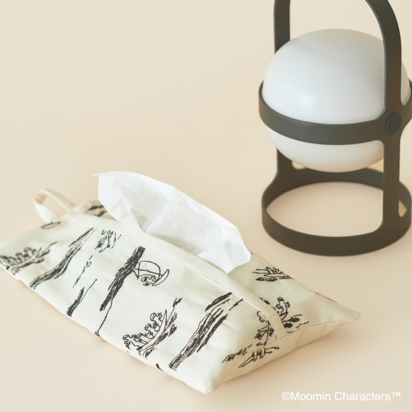 ムーミン谷の仲間たちをデザインしたティッシュケース
