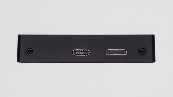 ゲームは遊べるの?心ときめく超レアな7.8型モバイルディスプレーの活用方法を探る