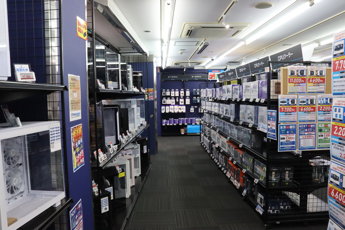 ドスパラ大阪・なんば店