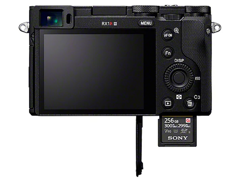 ソニーがαの最新技術を全力投入した6100万画素のコンパクトカメラ