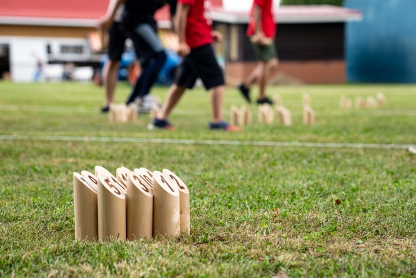 「東京サンケイビル 夏まつり２０２５」の「モルックin ガーデン」