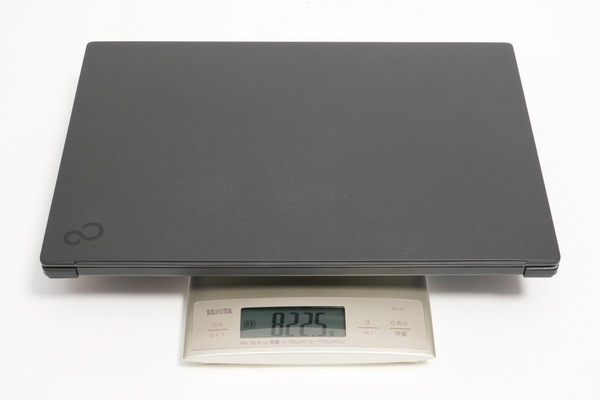 世界最軽量のCopilot+PC=「FMV WU1-K1」実機レビュー