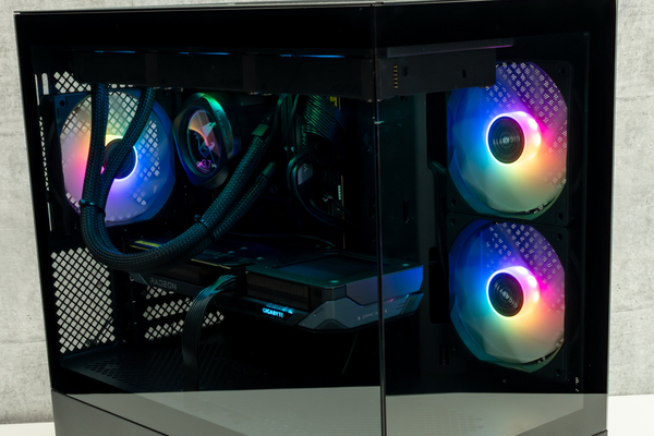 渡辺　自作PC iiyama PC LEVEL-RGX7-LCR79W-XLX-ZETA DIVISION [RGB Build