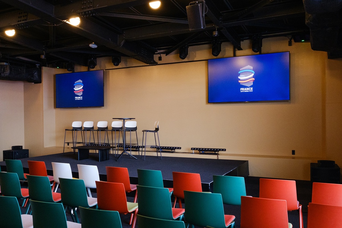 きらびやかな大阪・関西万博のフランス館、その裏でひっそりとJAPANNEXTが支えているのはご存じでしょうか