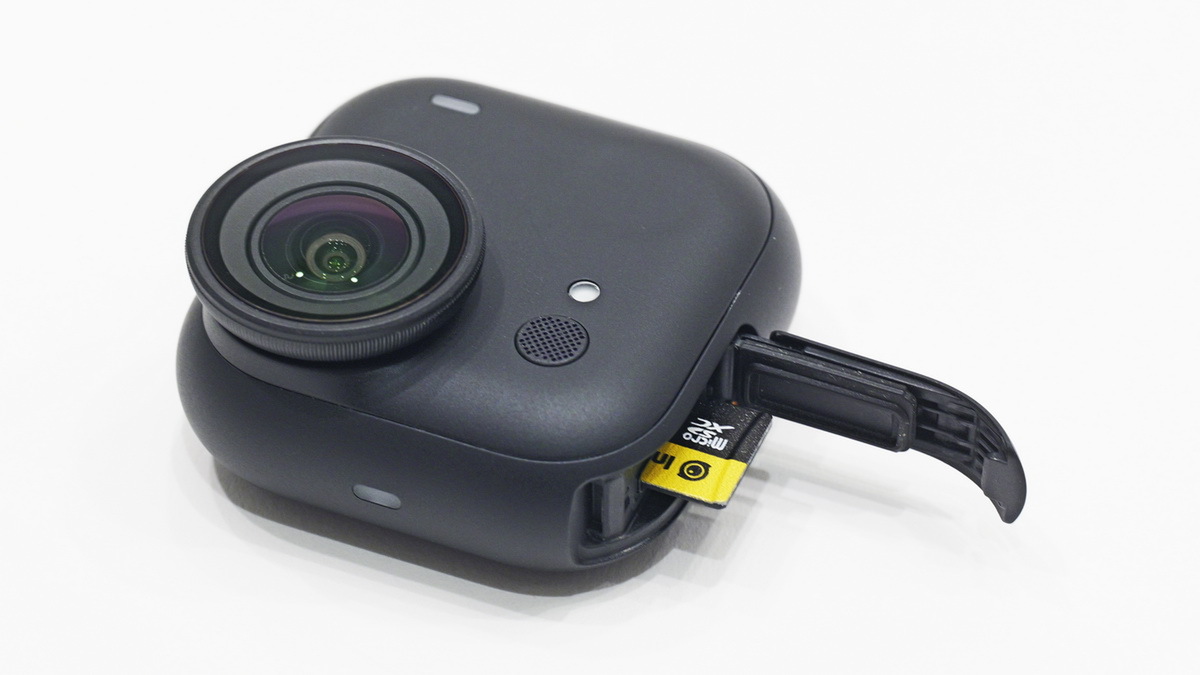 Insta360がアクションカメラ「Go Ultra」を発表