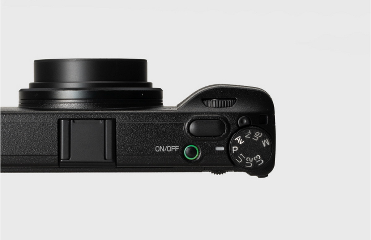 リコーが「GR IV」を正式発表