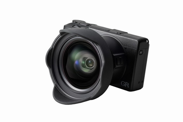 リコーが「GR IV」を正式発表