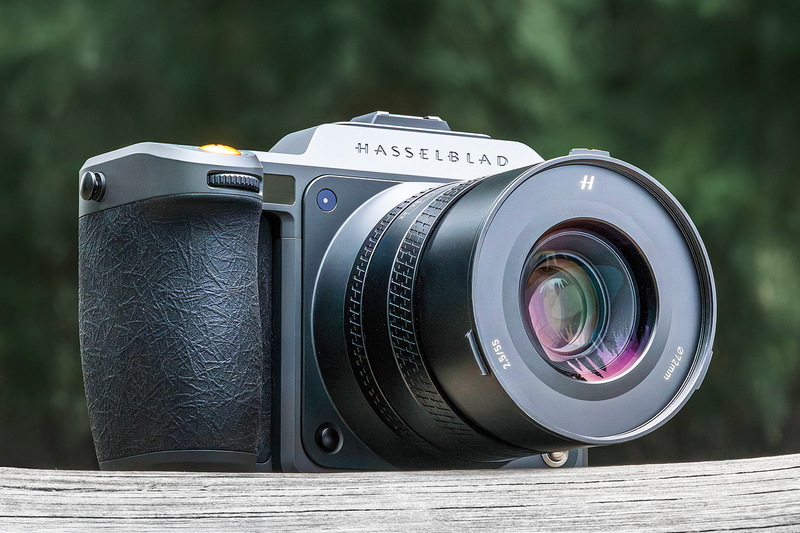 ハッセルブラッドが1億画素の最強ミラーレスカメラ「X2D II 100C」を