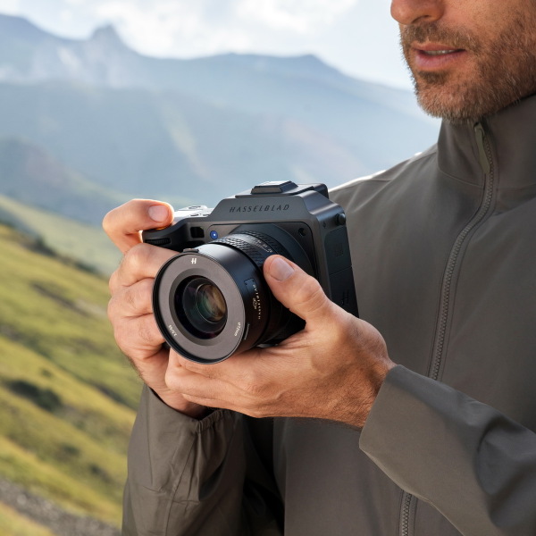 Hasselblad「X2D II 100C」発表
