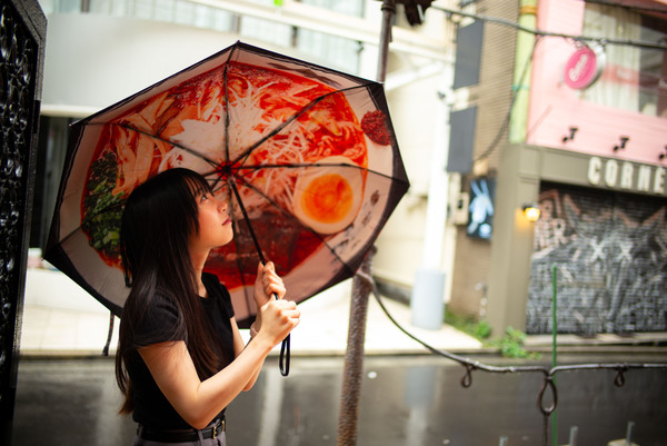 「らーめんAFURI」のオリジナル折り畳み傘