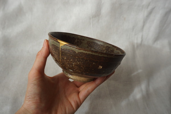 「丸の内クラフトマーケット」で開催する金継ぎワークショップ