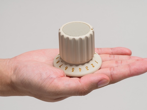 BRUNO ボリュームノブスピーカー