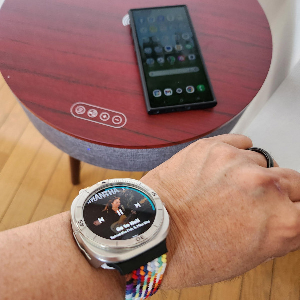 サウンドテーブル