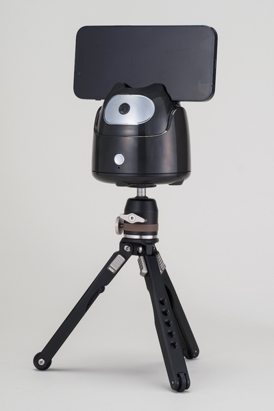 3COINS 追尾スマホホルダー