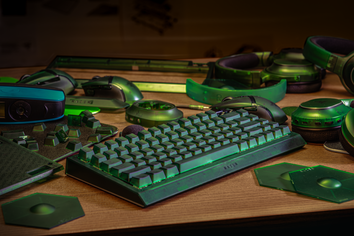 Razer BlackWidow V4 75% Phantom Green Edition