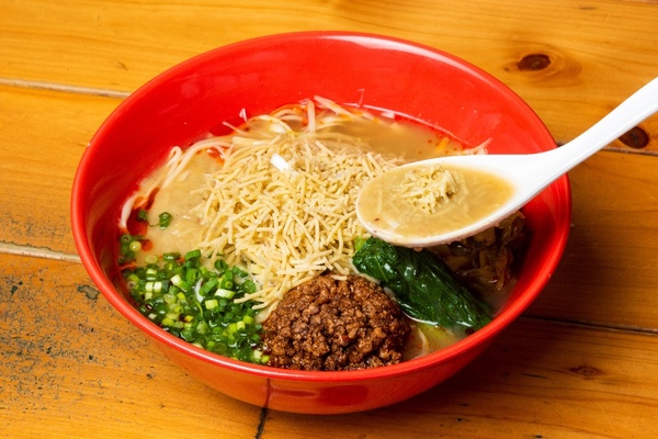 「伊勢海老 純モンブラン担々麺」(1600円)