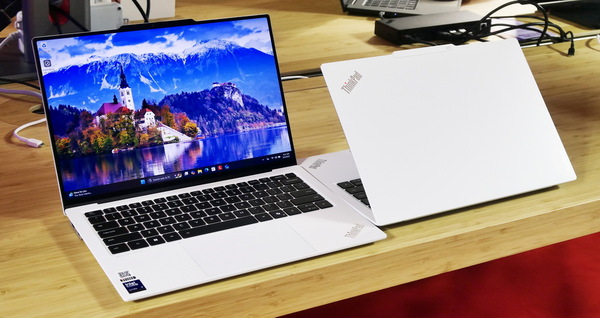 “Lenovoが「Legion