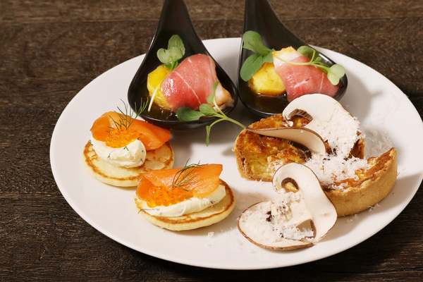 「Café 1894」の「Café 1894 実りの秋のアフタヌーンティー」