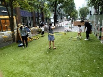 「まちまるごとウェルネスウィークス」の「ちょいウェル＠丸の内ストリートパーク」