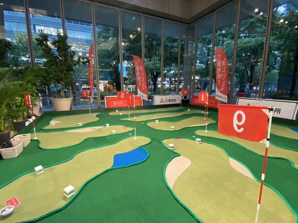 丸の内パターゴルフラウンジ