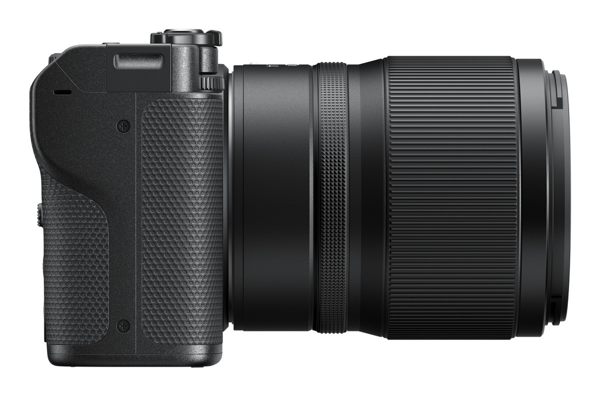 シネマカメラ「ニコン ZR」発表