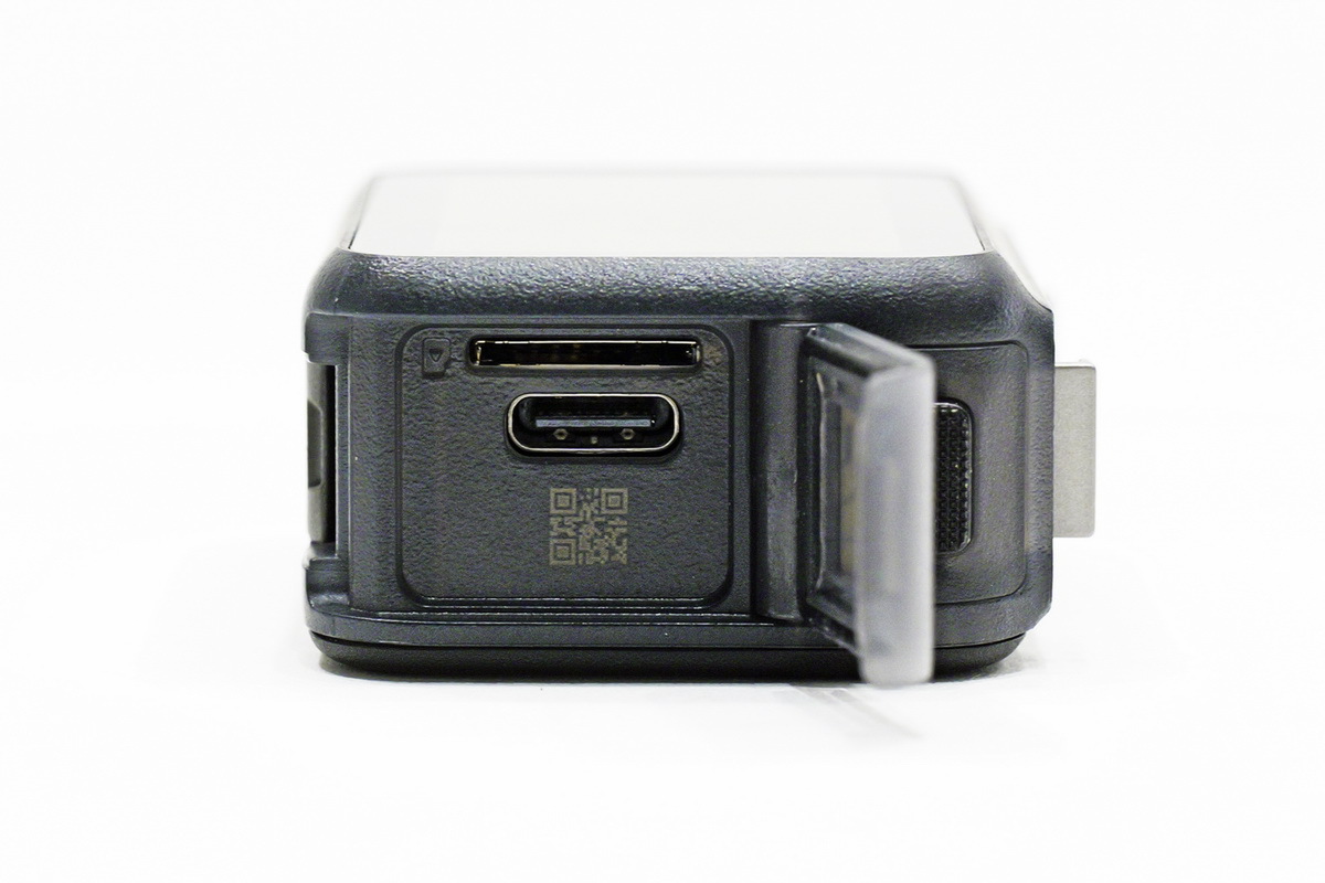 DJIが超小型アクションカメラ「Osmo Nano」発表