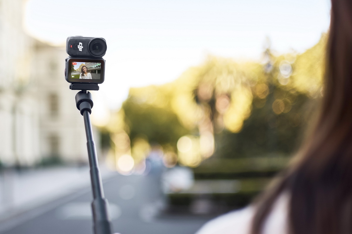 DJIが超小型アクションカメラ「Osmo Nano」発表