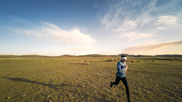 DJIが超小型アクションカメラ「Osmo Nano」発表