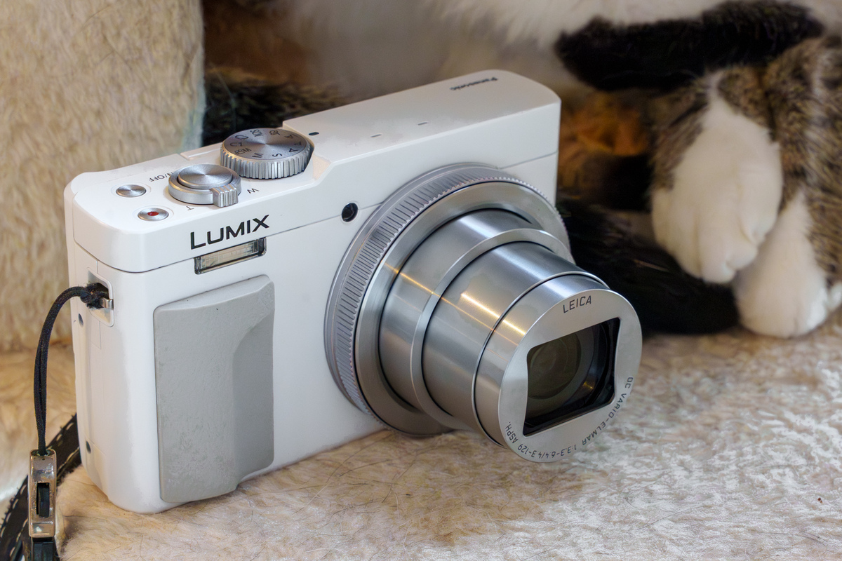 LUMIX