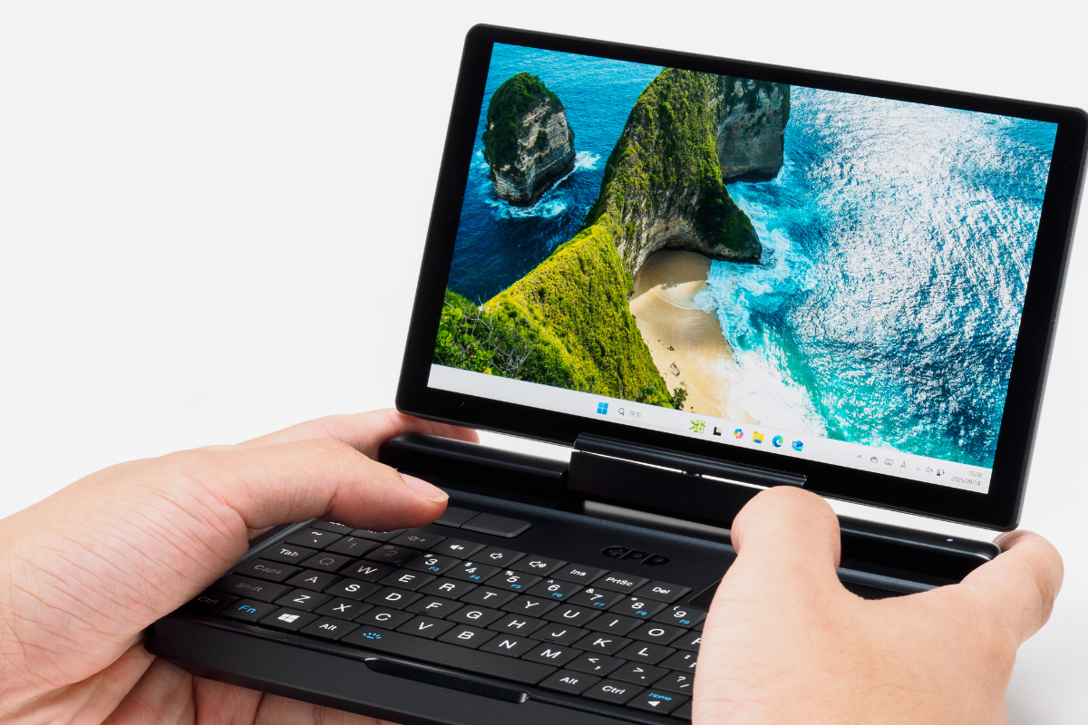GPD MicroPC ボケットに入る 超小型モバイルノート ASCII.jp：500gなのに本物ノートPC 真の仕事用の1台はGPD