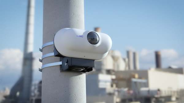 雨や霧でも視野角180度で物体を検知　i-PRO、インフラなど監視用ミリ波レーダー販売へ